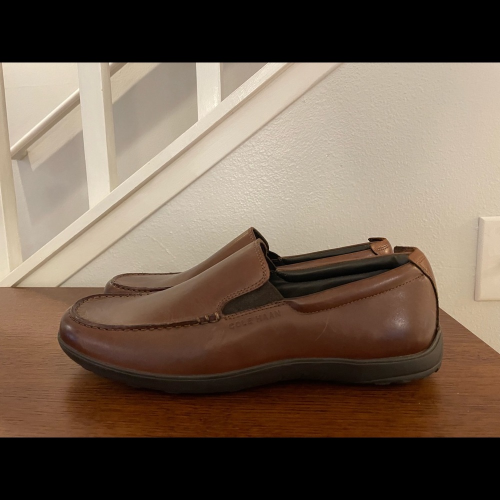 Men’s Colehaan Brown Slip on’s